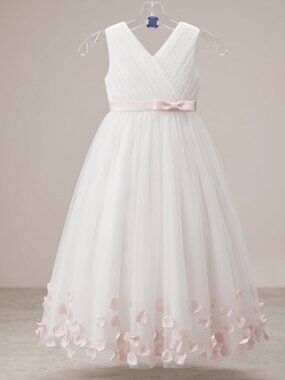 Joan Calabrese flower girl dress
